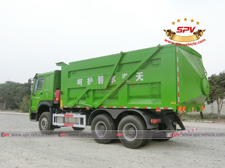 Sludge Tipping Vehicle Sinotruk